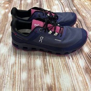 On | Cloudvista Waterproof Trail Running Shoe (Women) |10